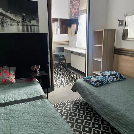 Mieszkanie Z Ogrodkiem Nr2 Апартаменты Щецинек