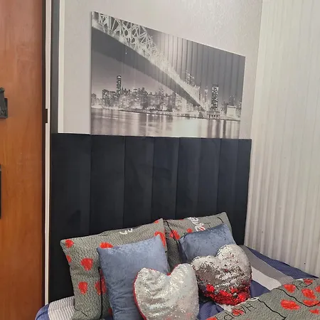 Mieszkanie 2 Pokoje-faktura Lägenhet