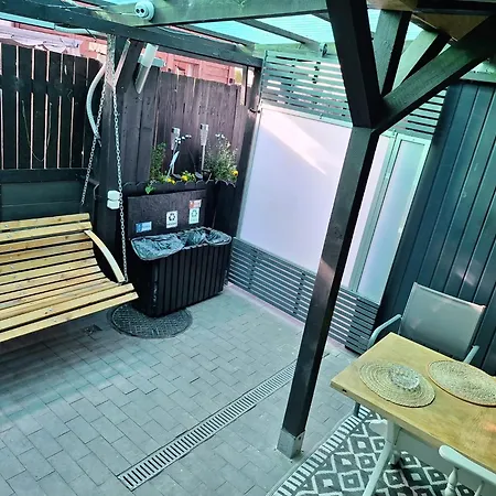 Apartmán 2 *